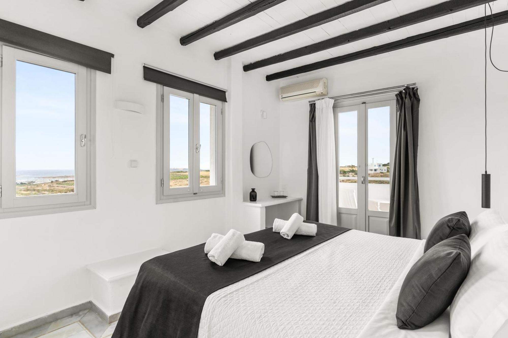 Mr And Mrs White Paros Hotel Náousa Eksteriør billede